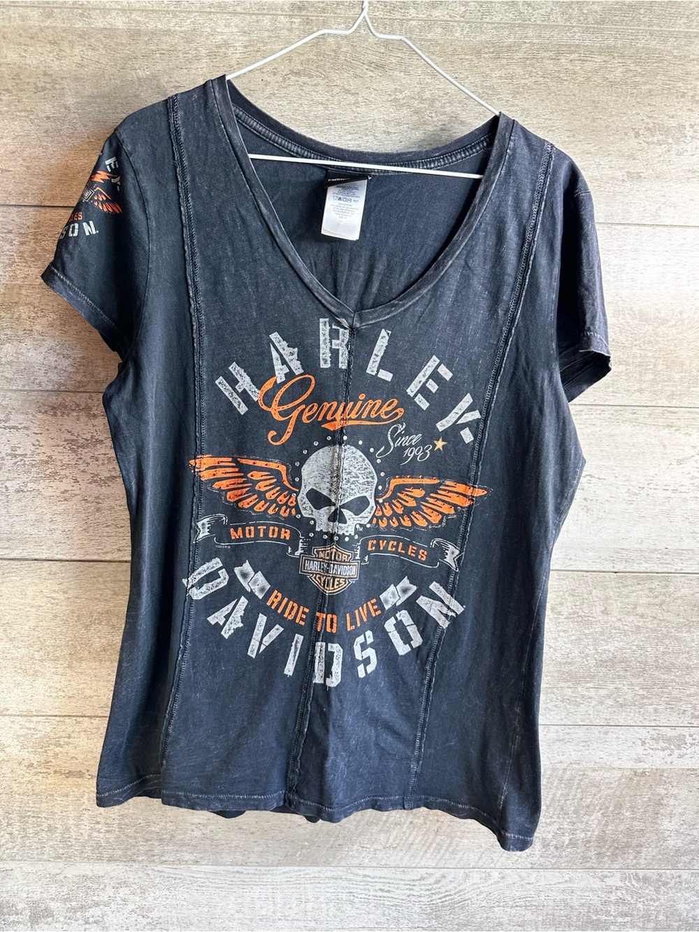 VTG Women's Harley Davidson Willie G Skull Distressed V-Neck T-Shirt Black XL